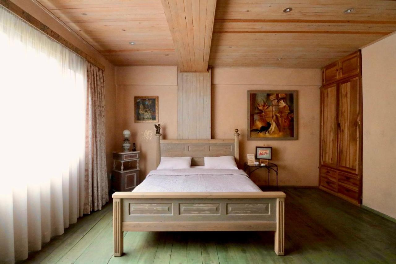 Artists Residence In Tbiliszi Kültér fotó