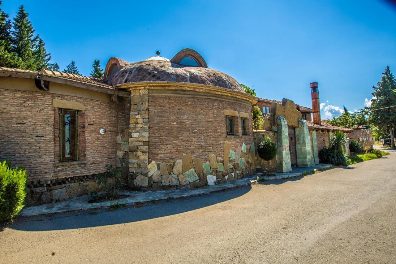 Artists Residence In Tbiliszi Kültér fotó